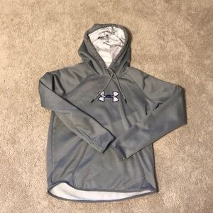 Under armour sweatshirt